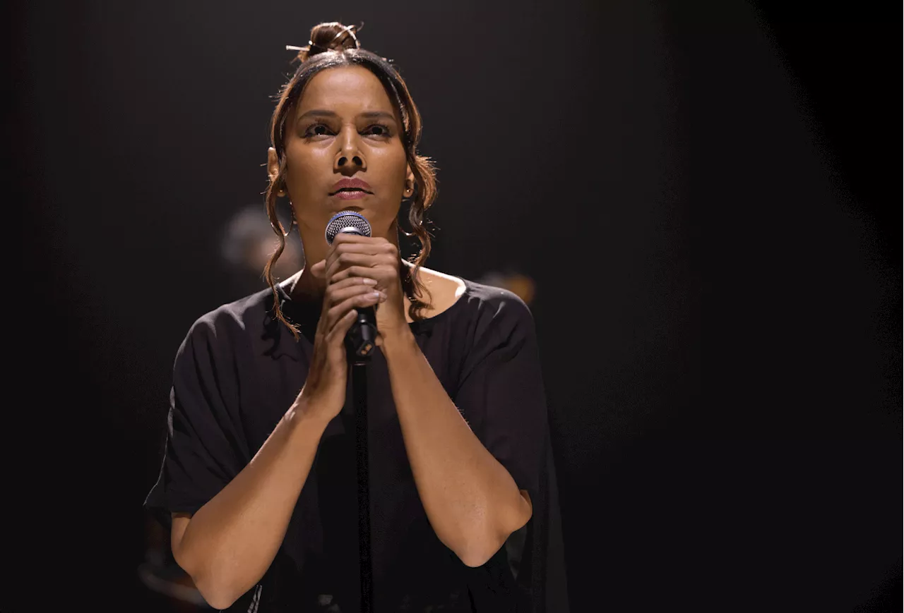 Rhiannon Giddens Performs 'Another Wasted Life' on 'The Daily Show'