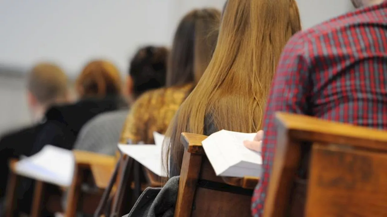 Bildung: Hochschulen in Sachsen beschäftigen mehr Menschen