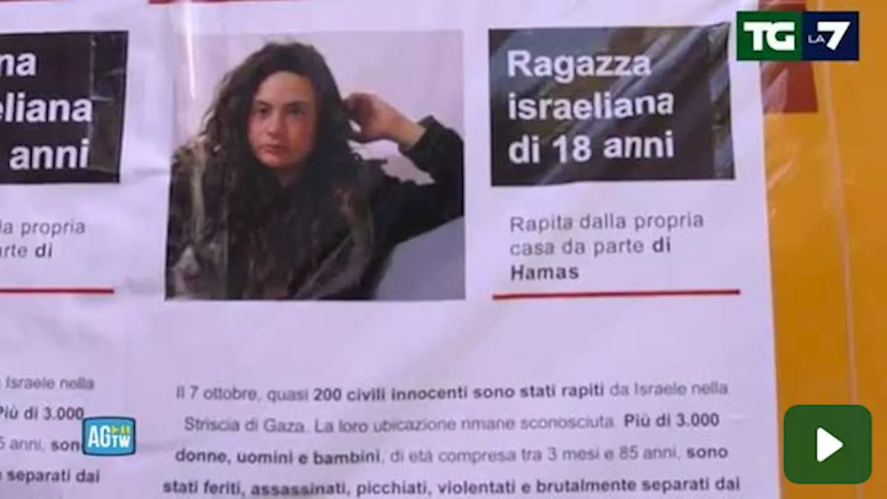 Israele: i manifesti degli ostaggi di Hamas compaiono anche a Roma