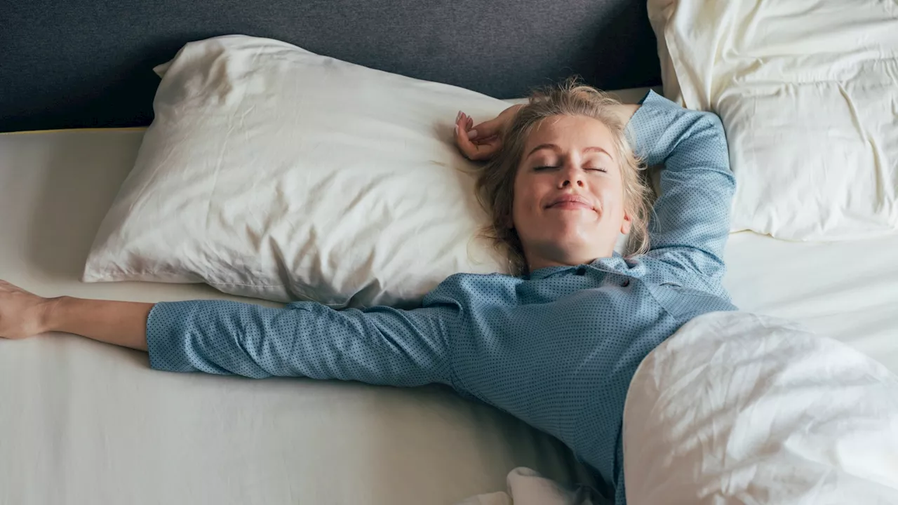 Good sleep is key to warding off the blues and diminishing risk of depression, researchers say...