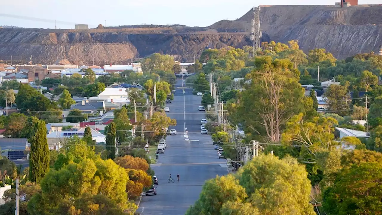 Calls for outback rehab centre reignited by alarming data on overdose deaths