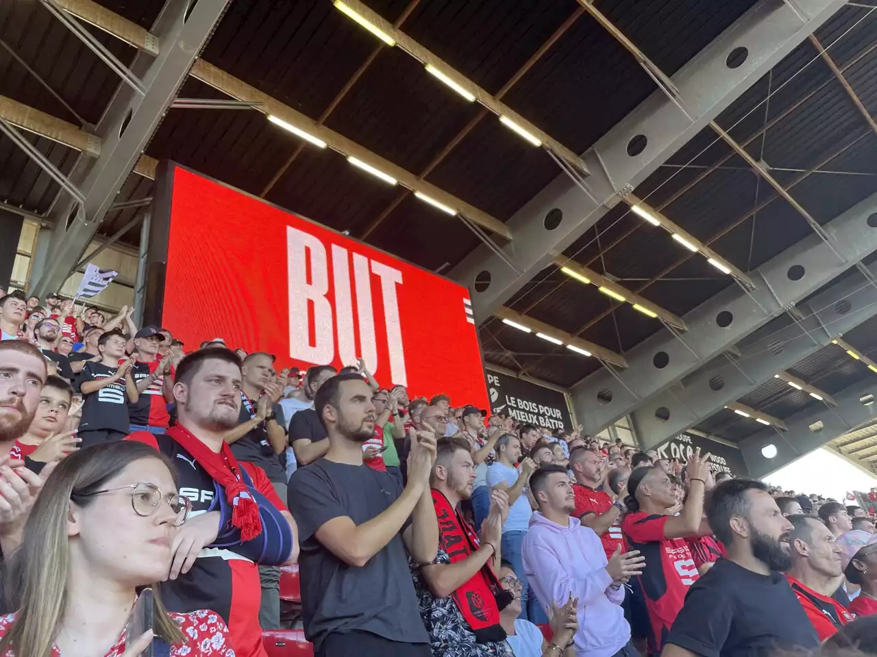 Une fan du Stade Rennais agressée en tribunes : 'Je ne souhaite ça à personne'