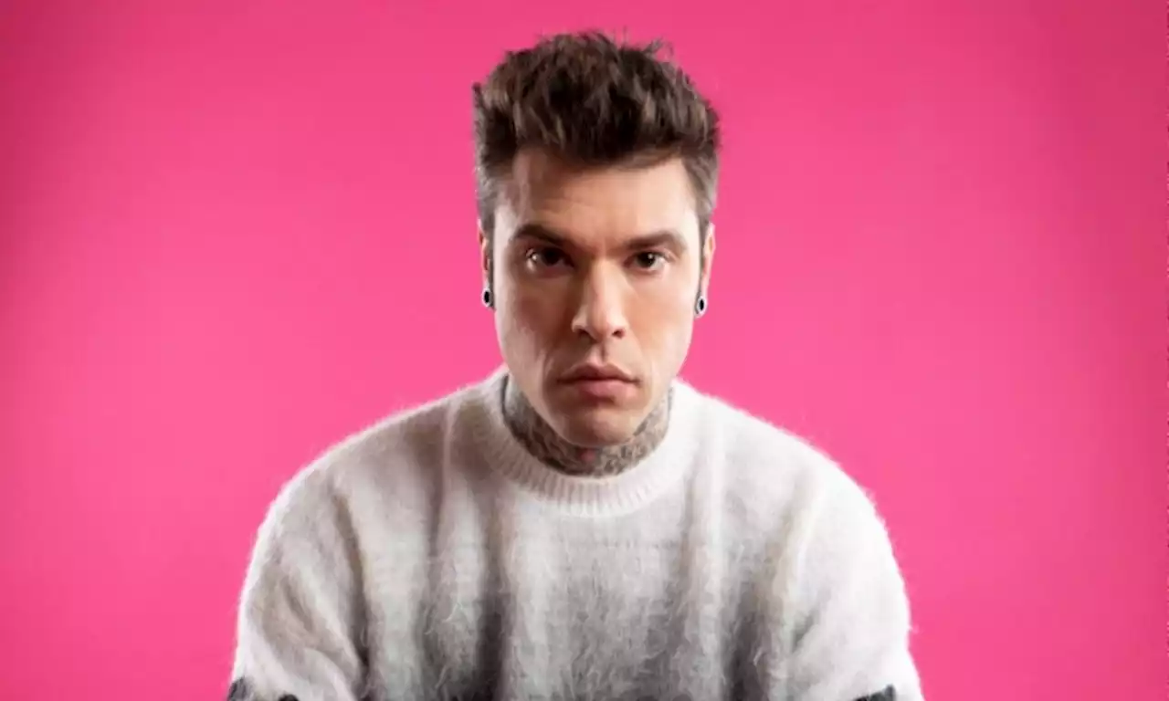 Nuovo intervento per Fedez, ha avuto un'altra emorragia