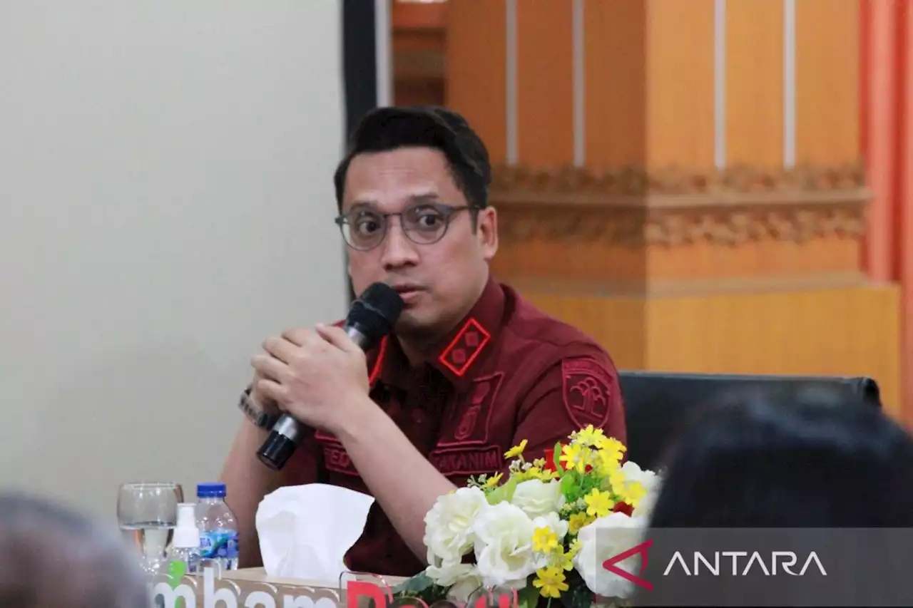 Imigrasi Denpasar buru WNA telanjang di pura