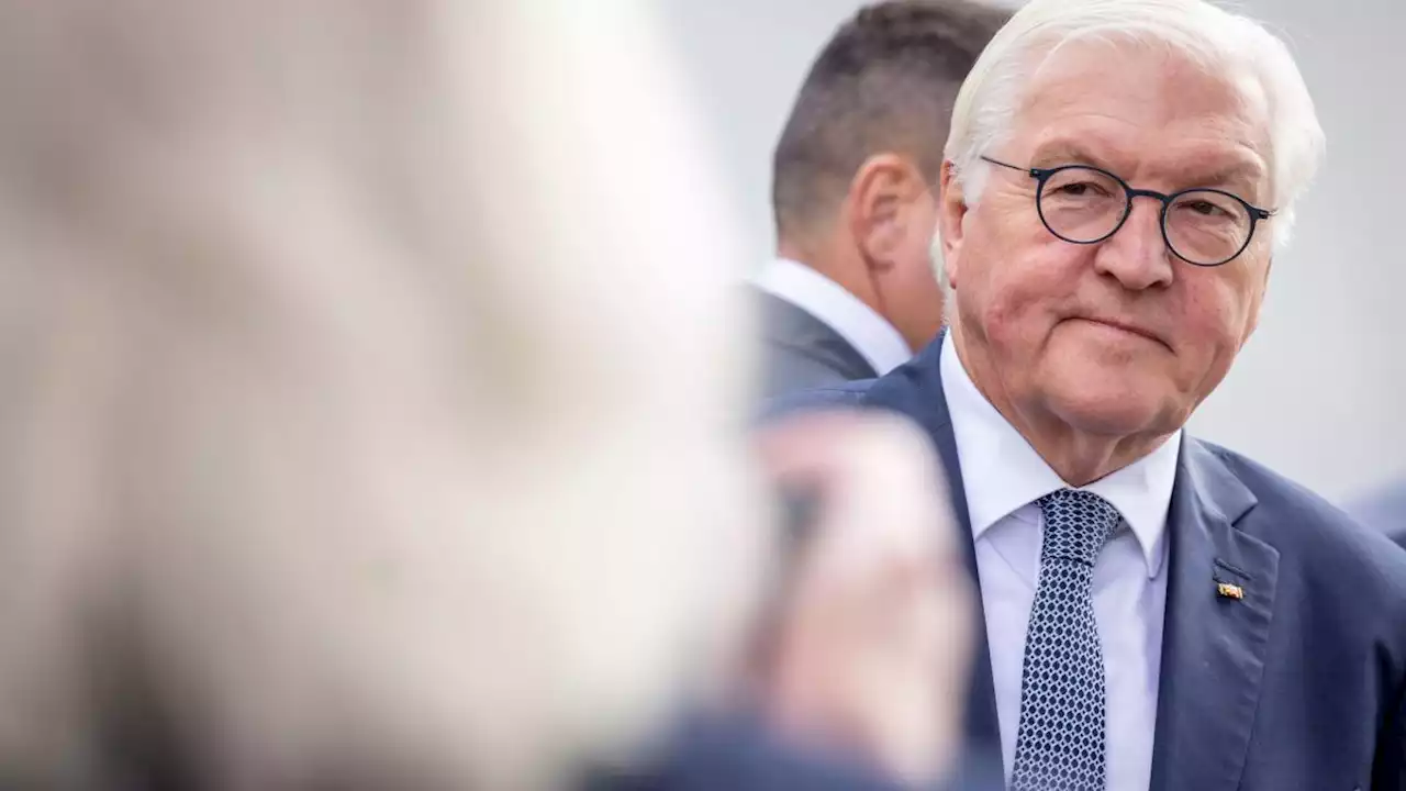 Steinmeier zu Flüchtlingsaufnahme: 'Brauchen Begrenzung'