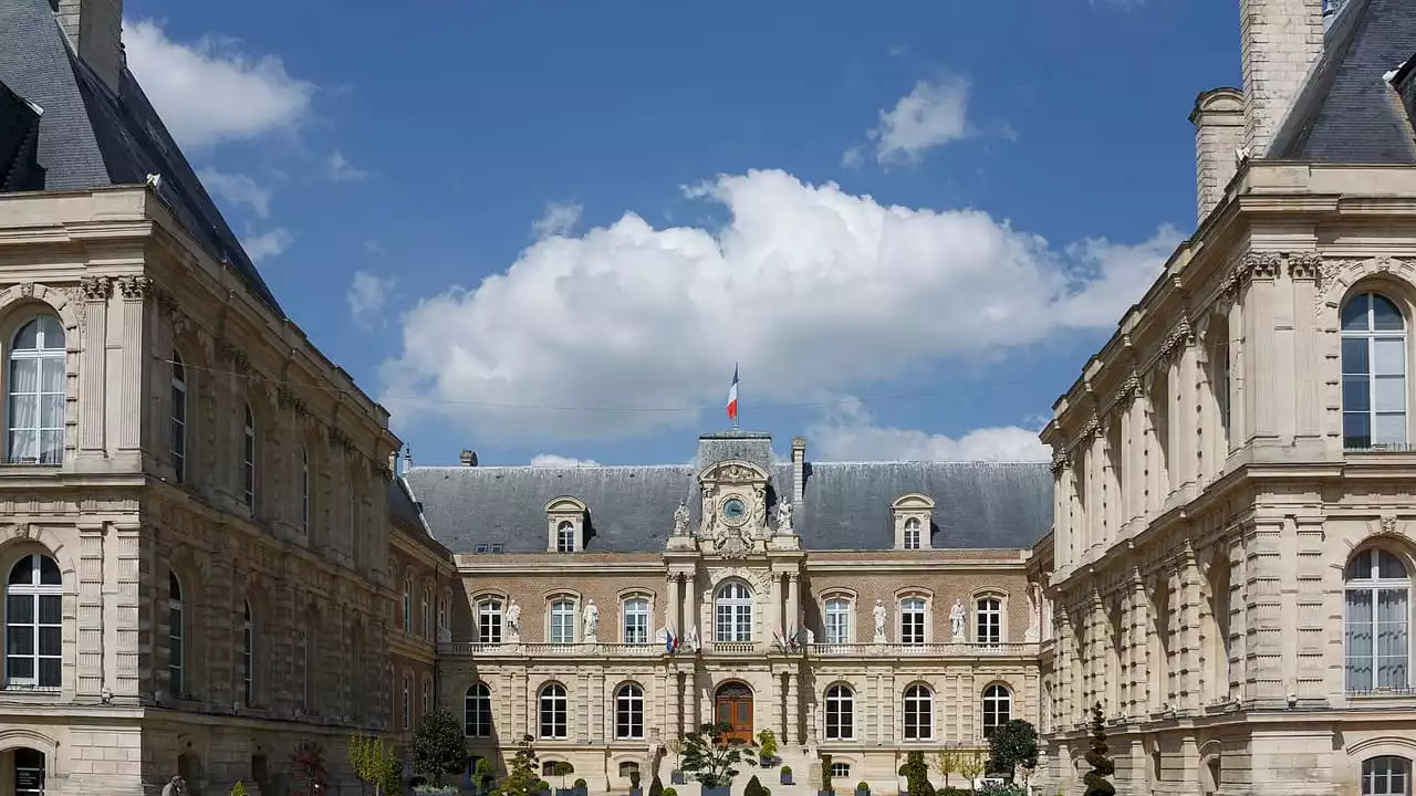 Prix immobilier: la baisse des prix gagne les villes moyennes depuis la rentrée