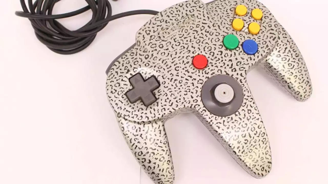 Une manette de Nintendo 64 pourrait être vendue plus de 1000 euros aux enchères