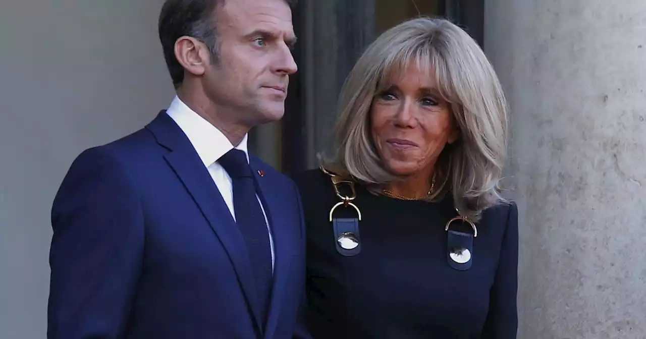 Brigitte Macron ne lâche plus ces baskets d'une marque française encore confidentielle