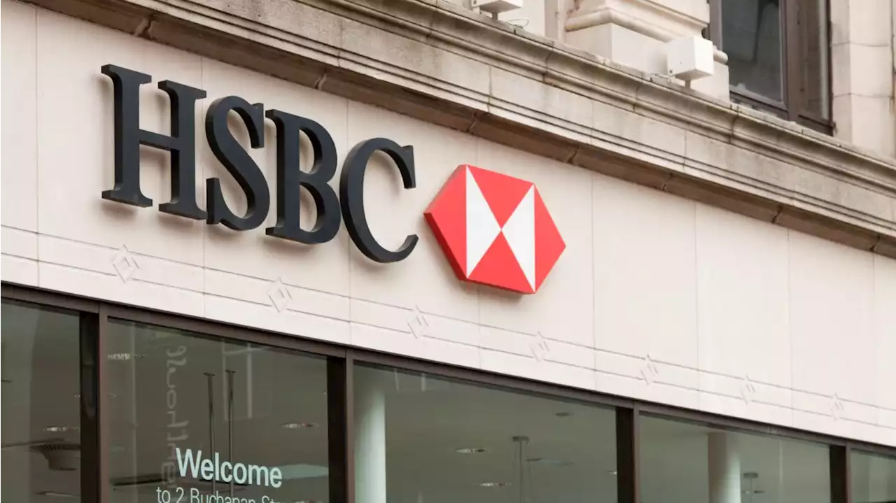 HSBC hires six Credit Suisse bankers in global wealth push