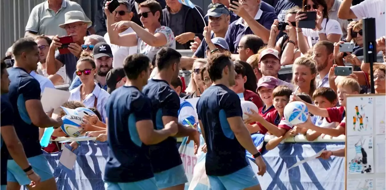 Viaje a la intimidad de Los Pumas en el Mundial: cómo consiguen carne para los asados y yerba para los mates y las 'soluciones argentinas' para los problemas europeos