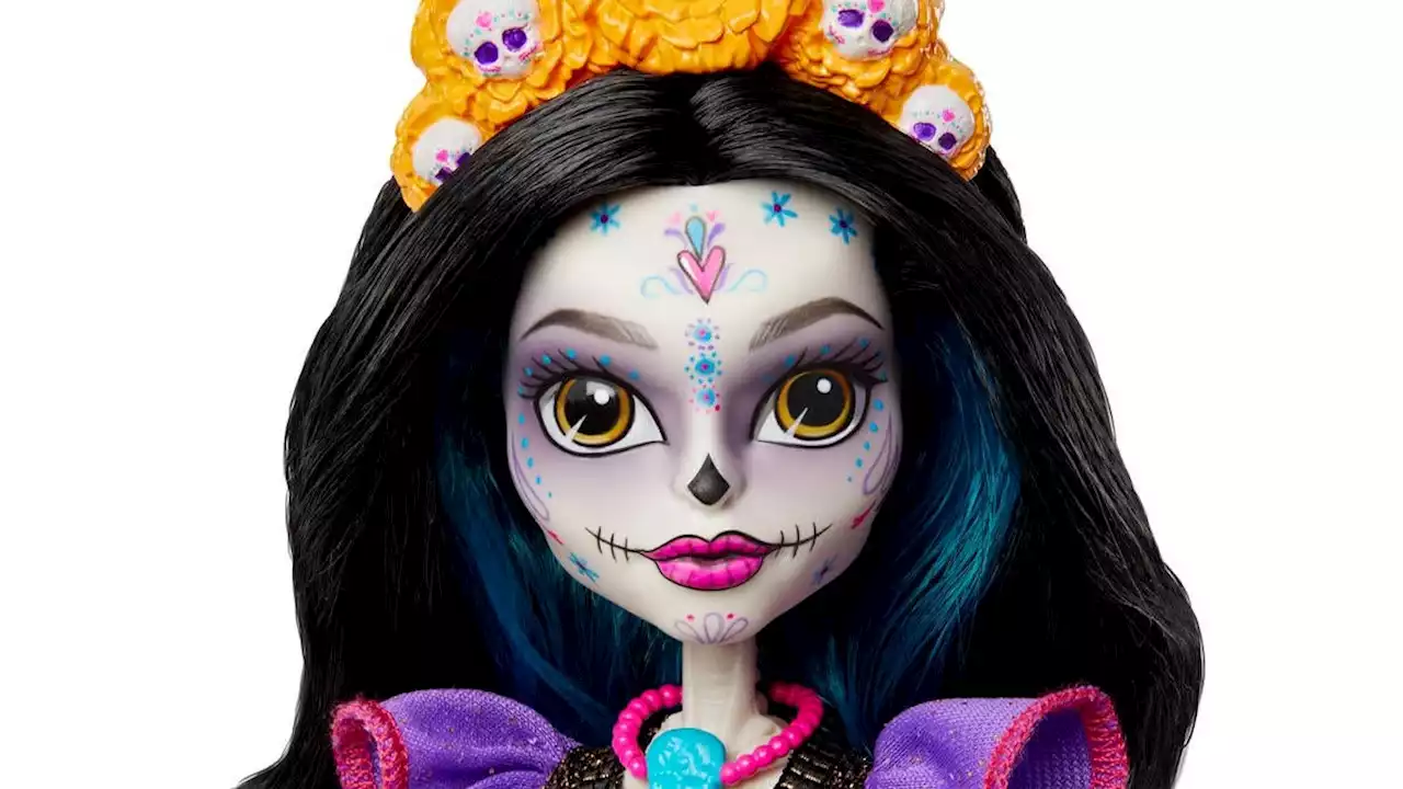 Monster High Howliday Dia De Muertos Skelita Calaveras Doll Is On Sale Now