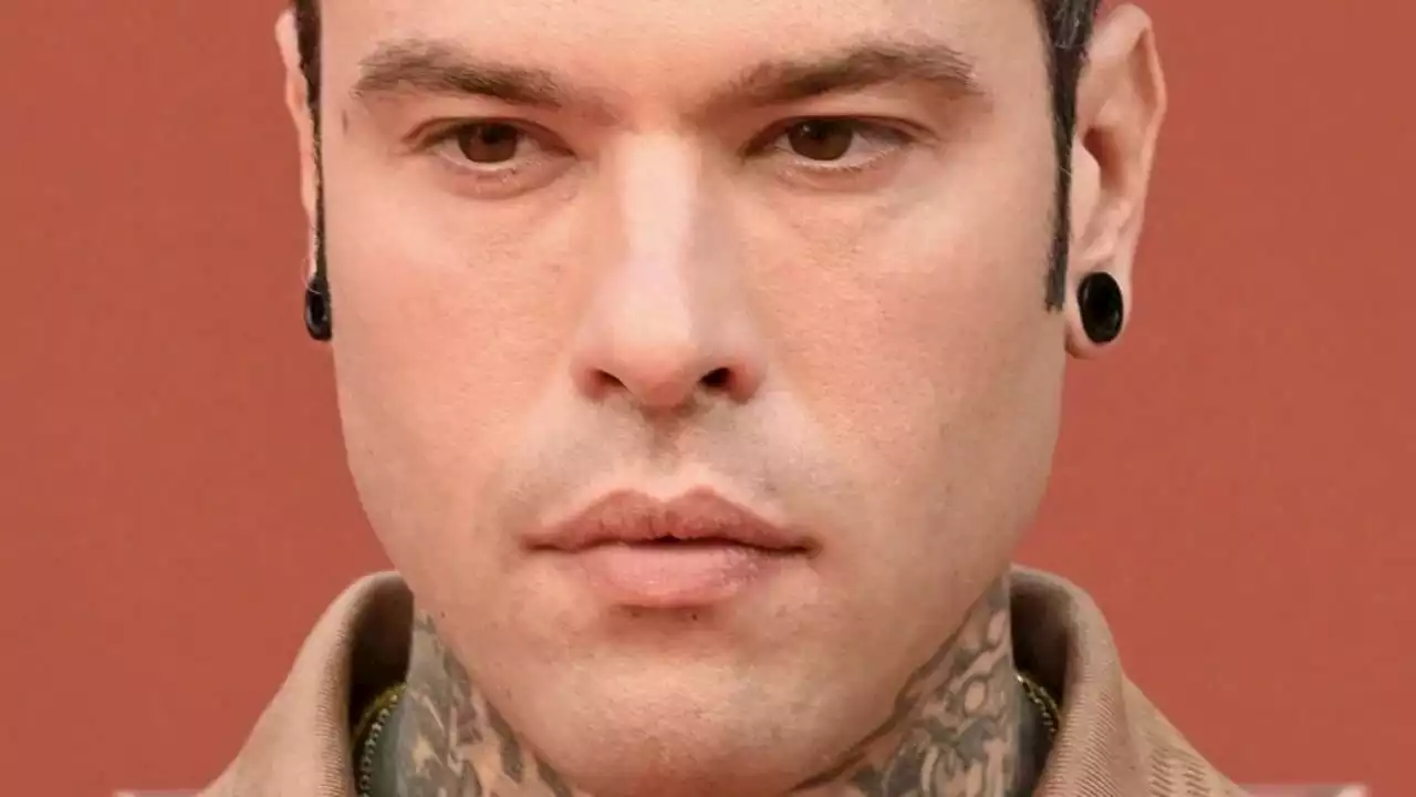 Fedez: 'Ancora ricoverato, nuova perdita di sangue e nuova trasfusione'