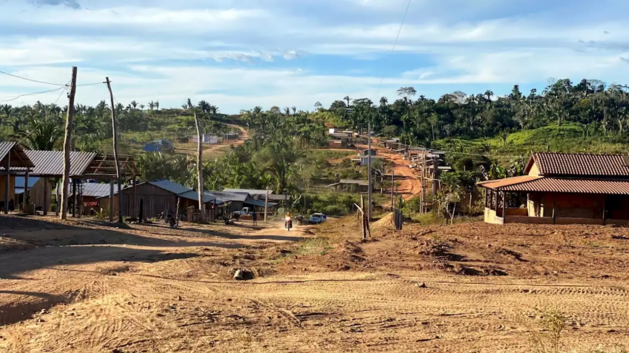 Brazil's government starts expelling thousands of people from two Amazon Indigenous territories