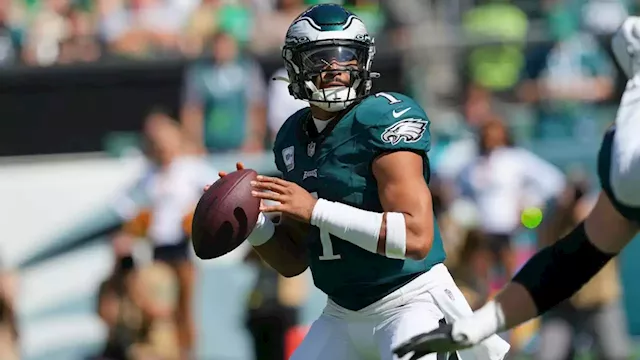 Hurts' breakthrough passing game resembles 2022, and so does 4-0 start for  NFC champion Eagles - The San Diego Union-Tribune