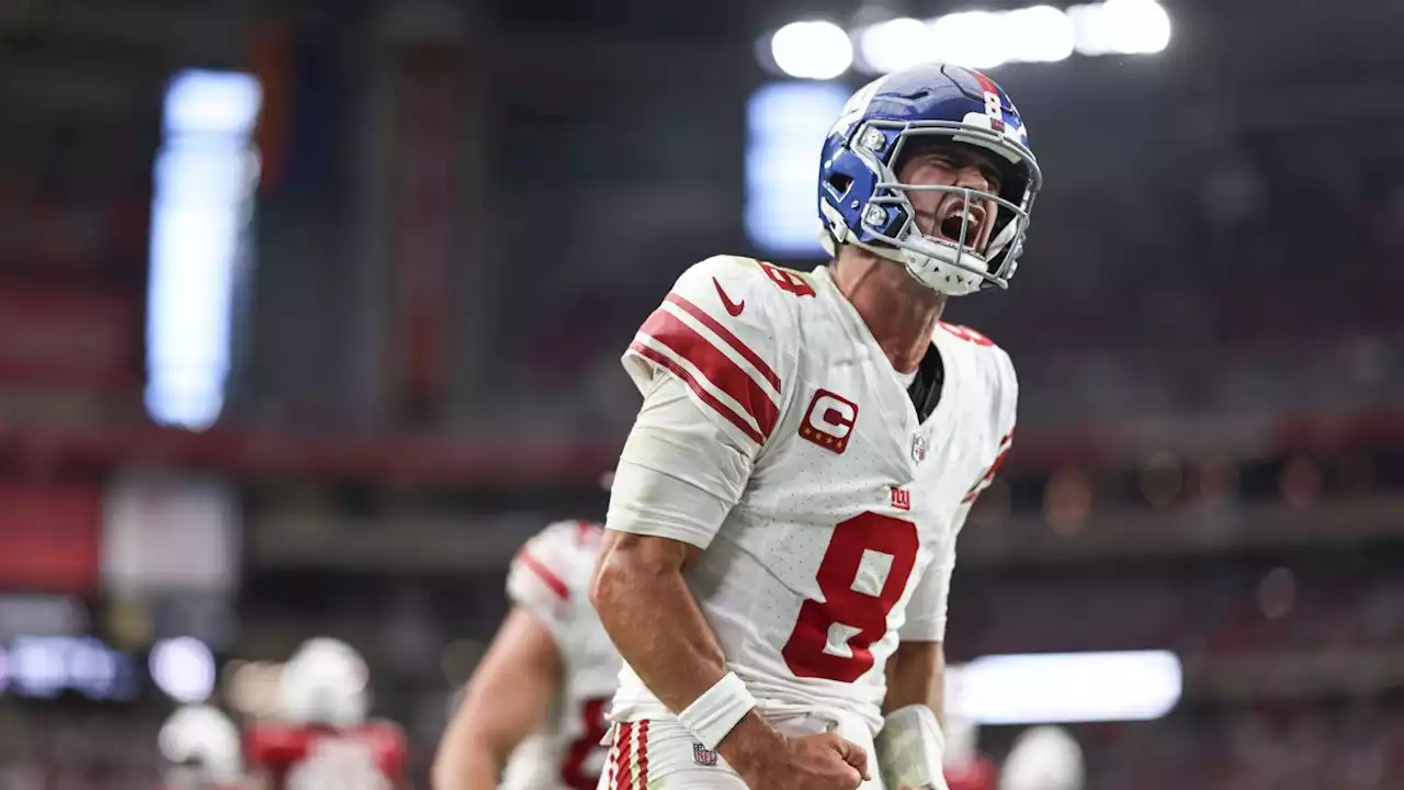 Yoga, sports psychology and his mom: How Giants QB Daniel Jones handles pressure