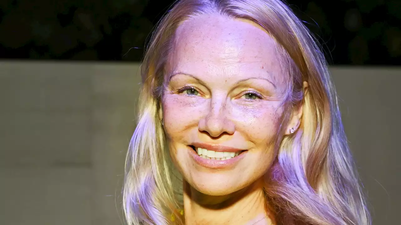 Pamela Anderson Kicks Off a Bare-Faced Beauty Revolution in Paris