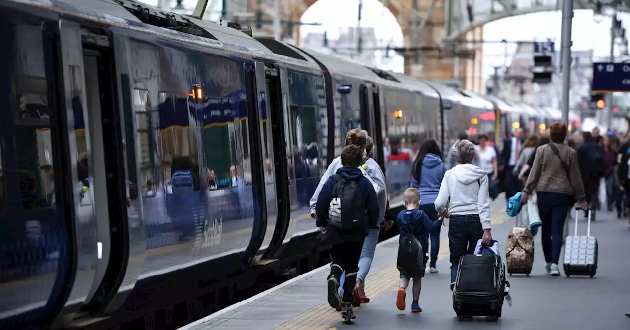 Glasgow train passengers to make huge savings after ScotRail scraps peak fares