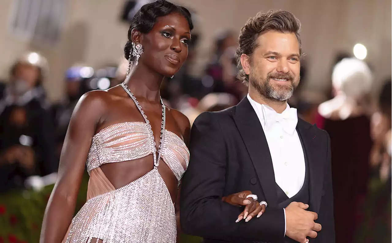 Tras muchos rumores, Joshua Jackson y Jodie Turner-Smith se divorcian