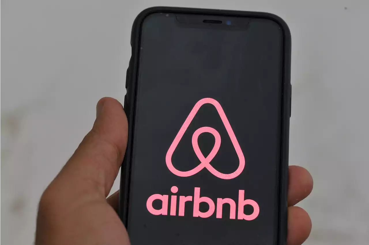 Airbnb Renter Allegedly Ties Up, Robs Homeowner At Gunpoint