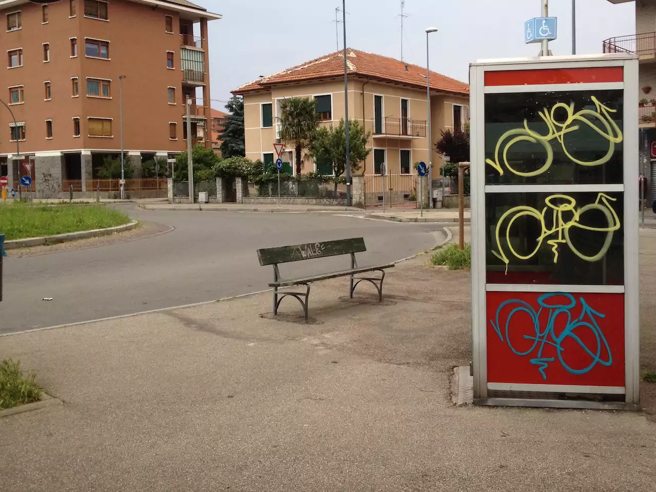 Le cabine telefoniche anche presidi di sicurezza per le donne