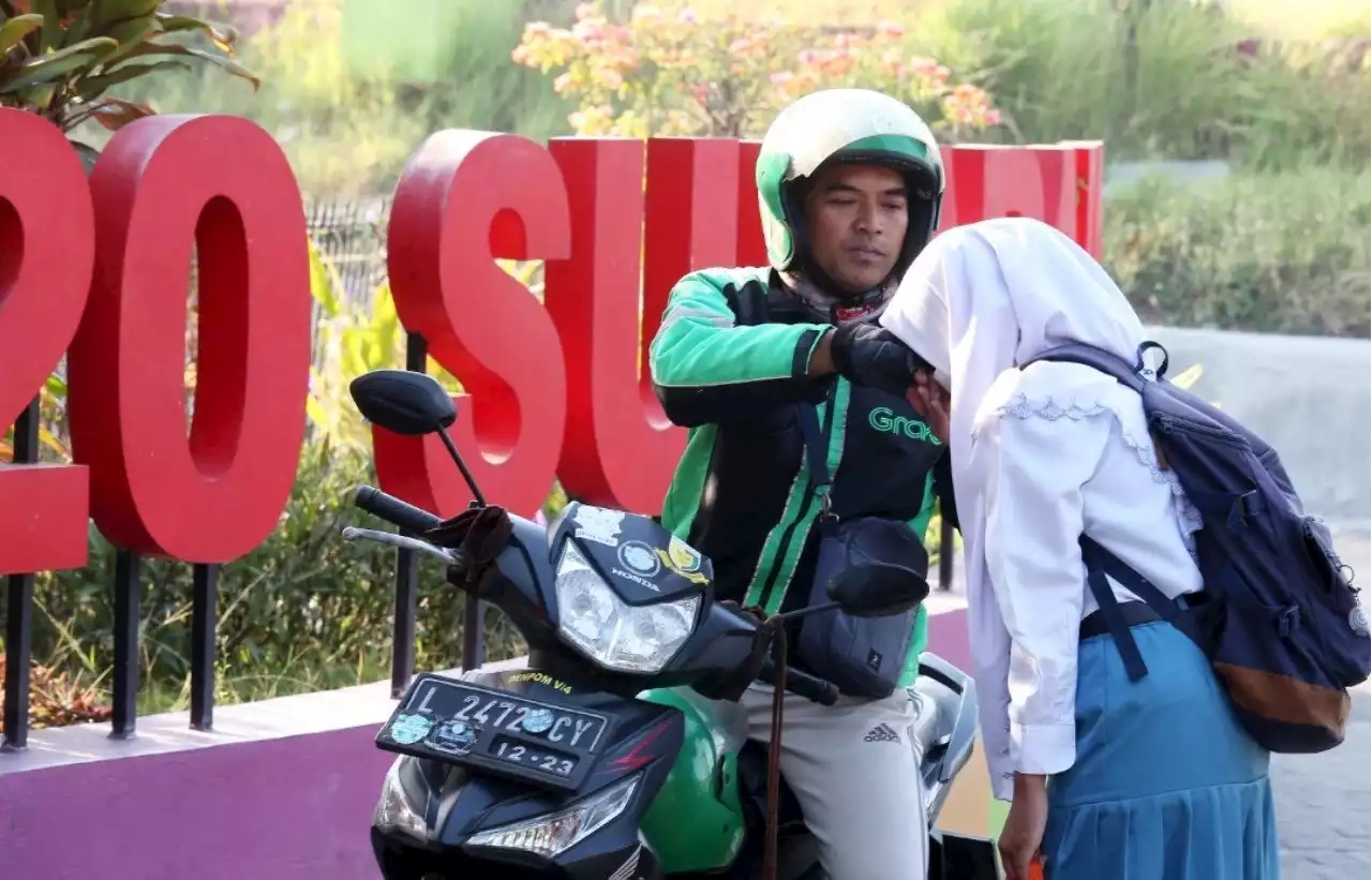 Ribuan Pelajar Menerima Beasiswa Dari Program GrabScholar 2023