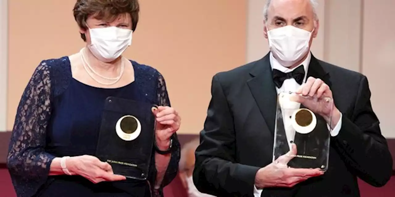 Le Nobel de médecine 2023 attribué à Katalin Karikó et Drew Weissman