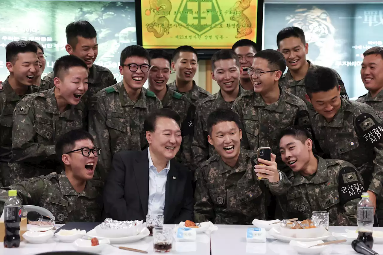 연휴 ‘민생행보’ 강행군 尹…산업 현장부터 치안·안보까지 두루 챙겨