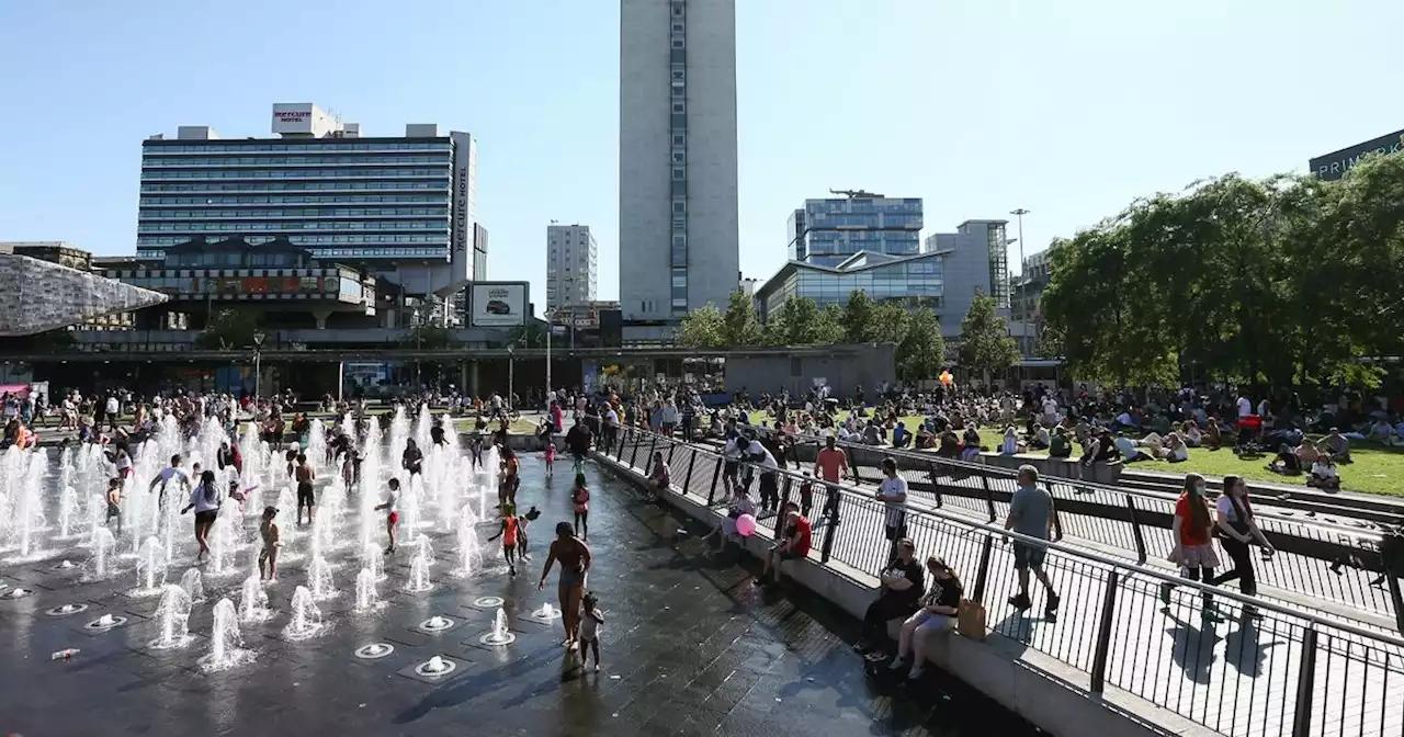 Met Office give exact date 21C weather and sunshine will hit Greater Manchester