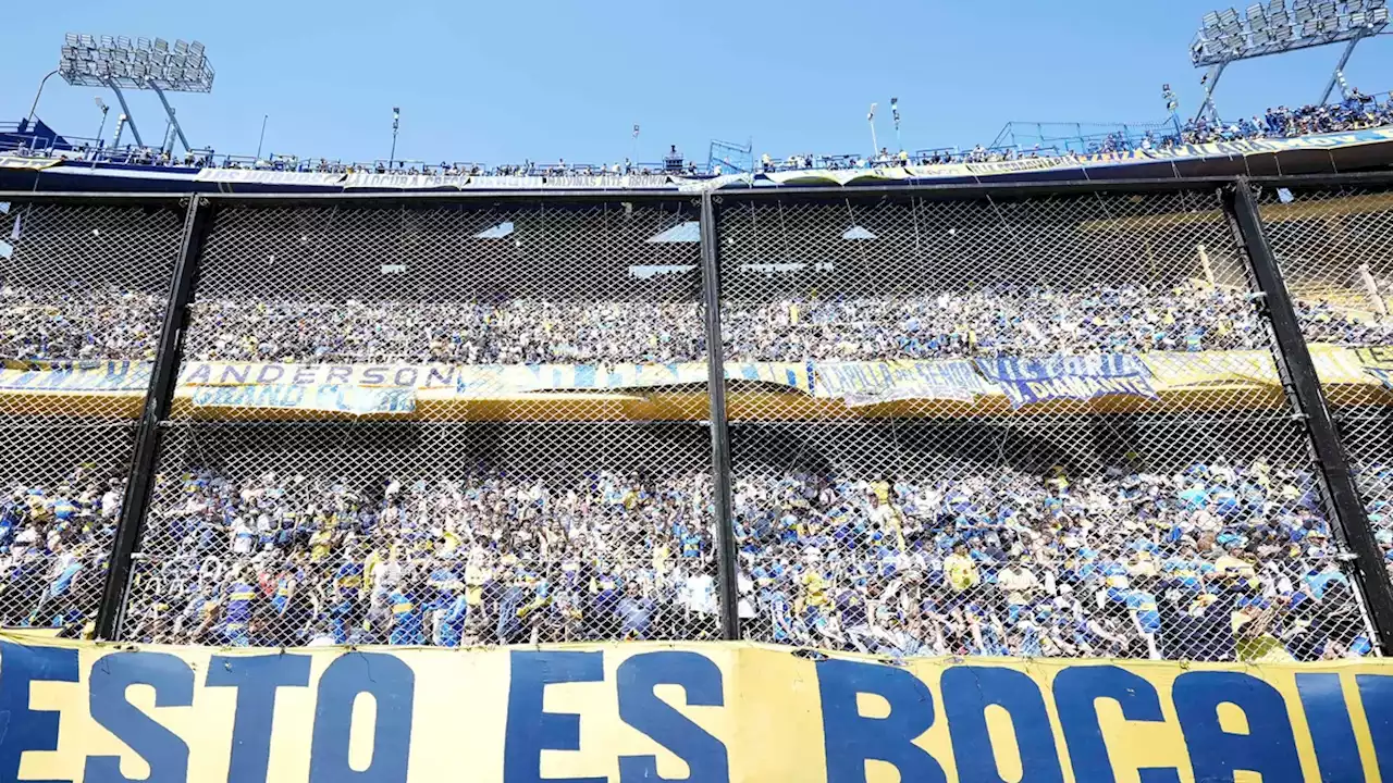 VIDEO: Hinchas de Boca golpearon a un infiltrado de River en la Bombonera