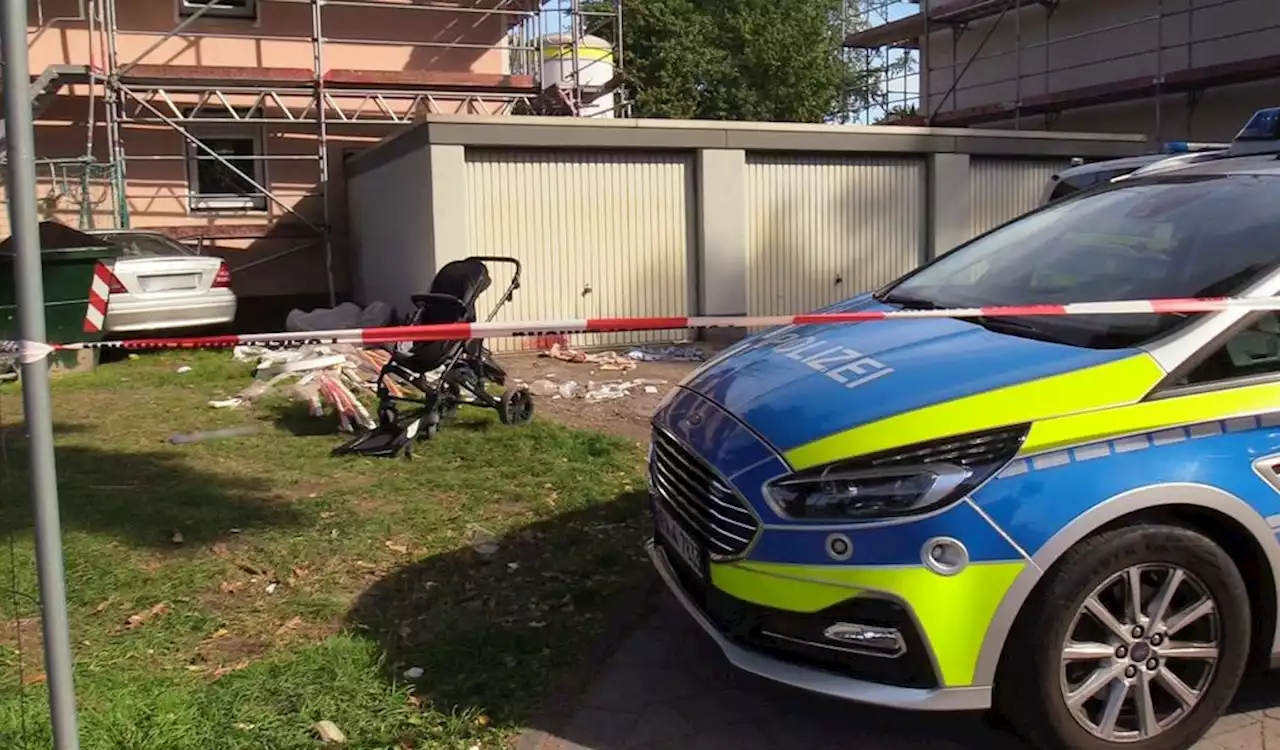 Tödliche Attacke mit Auto: Ehemann überfährt Mutter und Kleinkind
