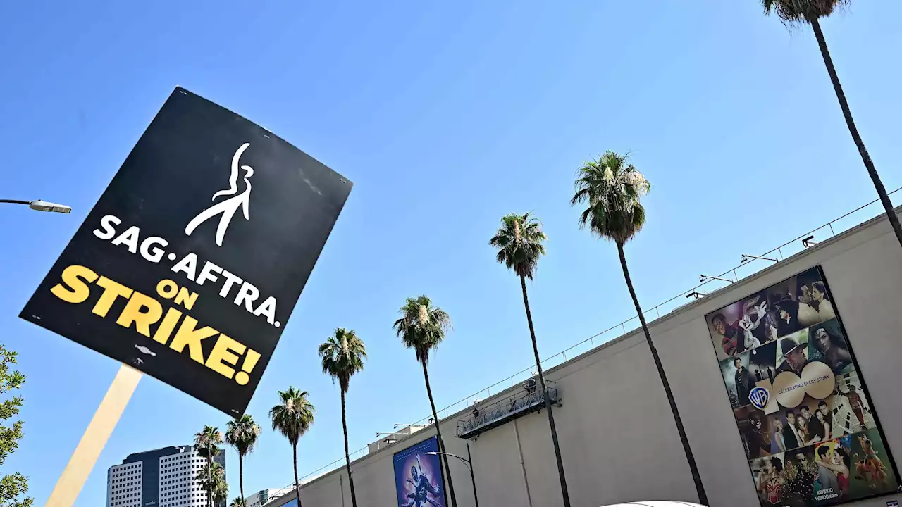 SAG-AFTRA, producers return to bargaining table