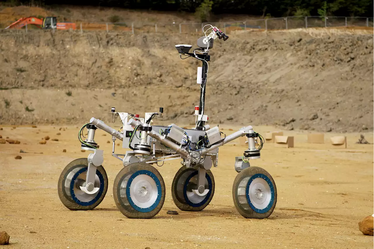 Scientists look to space rovers to limit car tire pollution