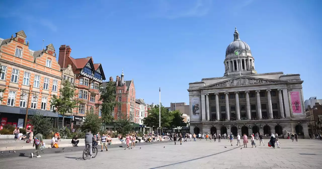 UK could reach 25C as heat plume forecast in coming days