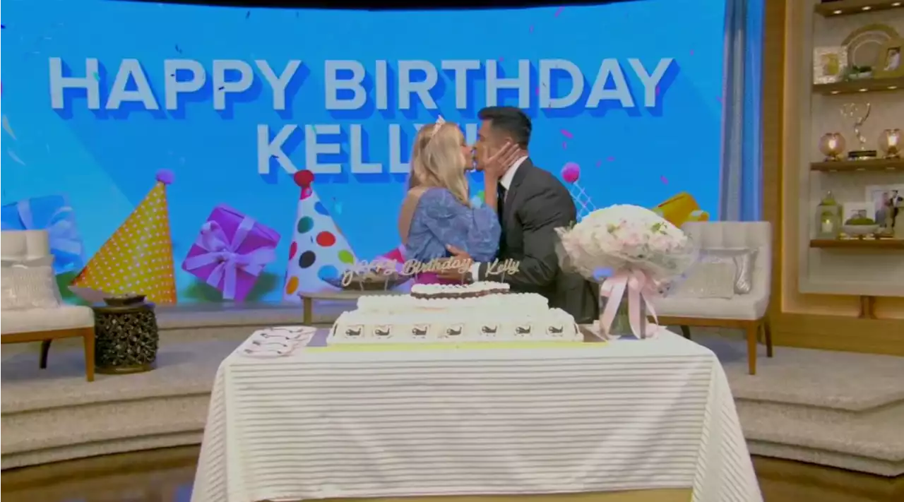 Mark Consuelos Surprises Kelly Ripa with a Huge Fudgie the Whale Birthday Cake