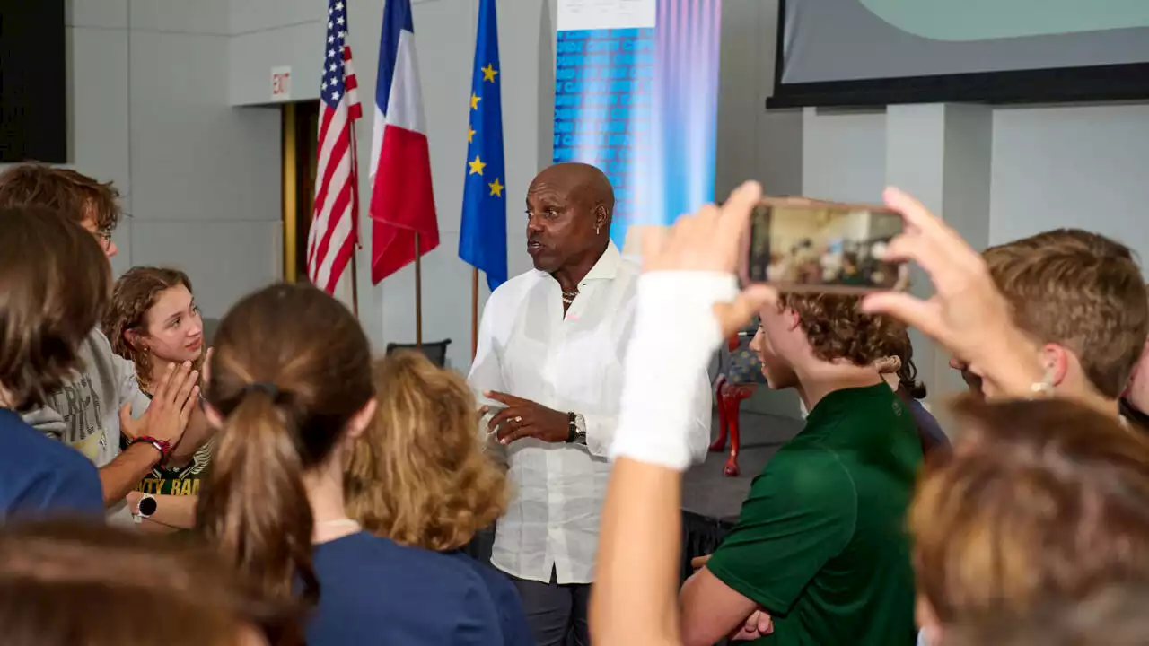 Carl Lewis: «Aux États-Unis, chaque année, nos sports intègrent un peu plus de diversité»