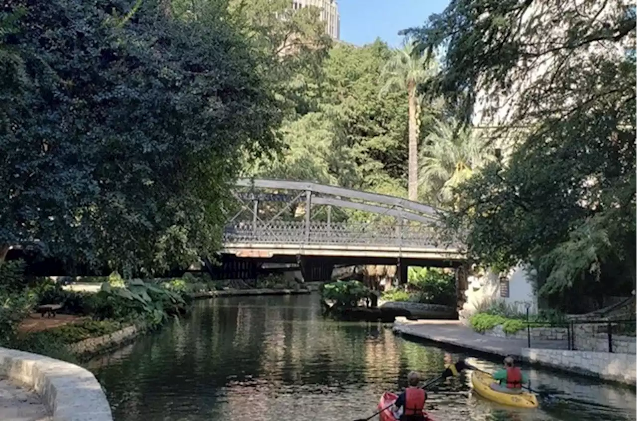 Historic downtown San Antonio bridges to close, undergo repairs for 2 months