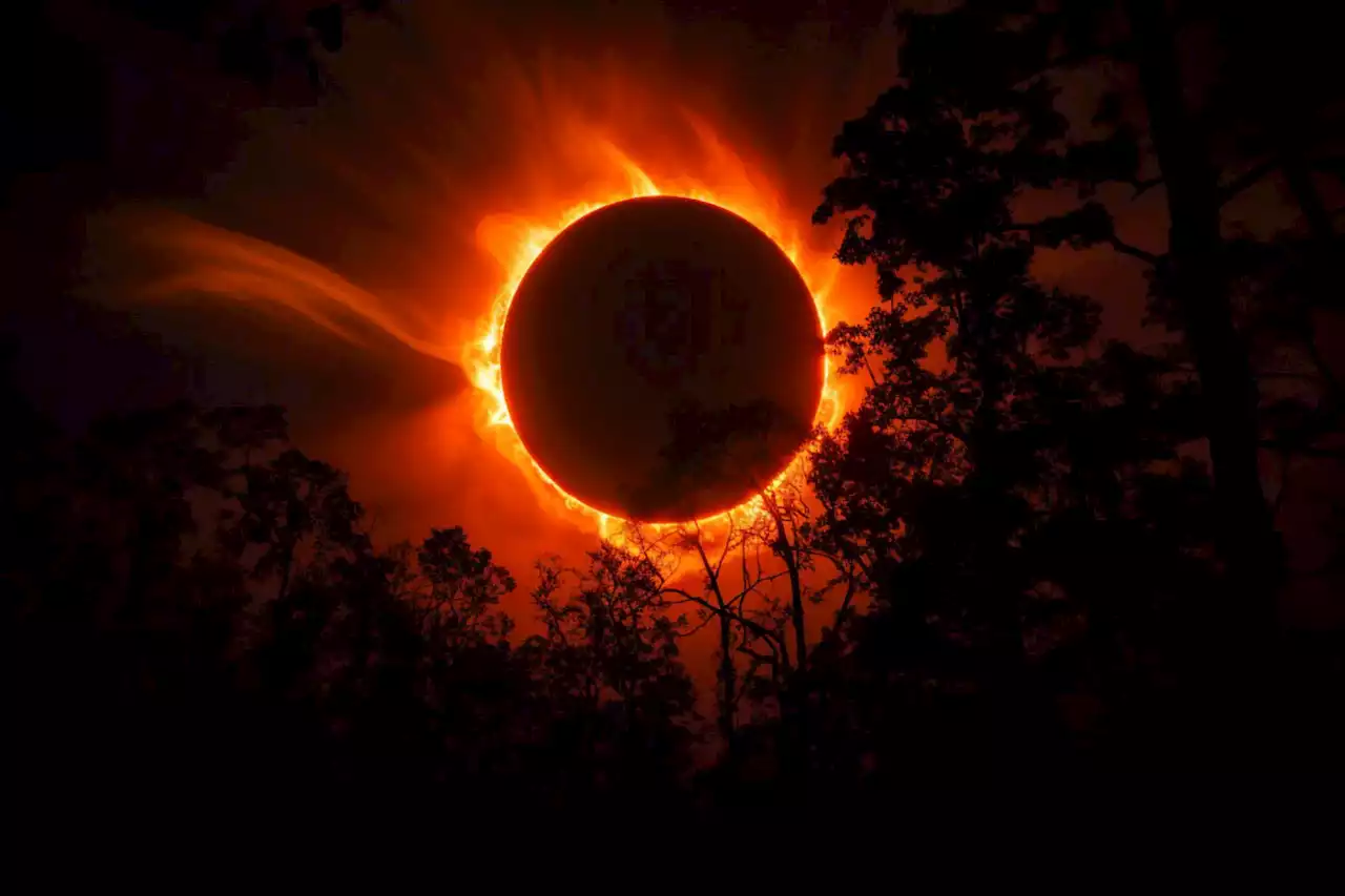 Don’t Miss: “Ring of Fire” Solar Eclipse + Moon, Jupiter, Saturn, and Venus