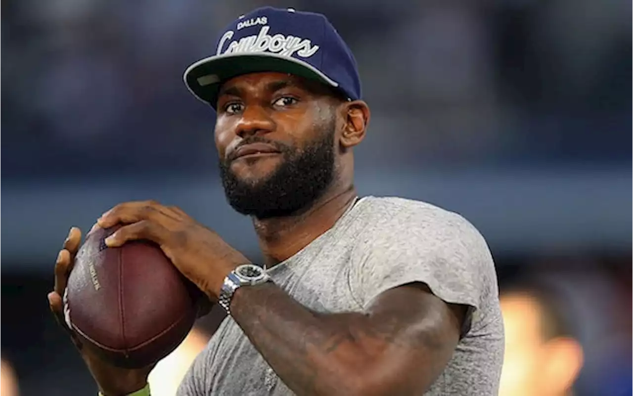 LeBron James. Professione: esperto di football