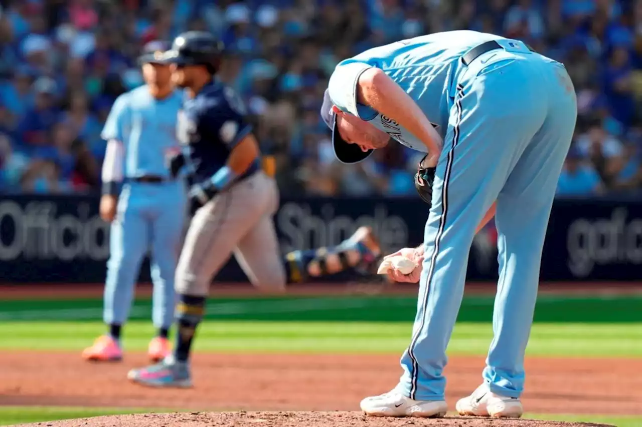 Rays rock Blue Jays 12-8 in regular-season finale, Toronto aims to 'Take October'