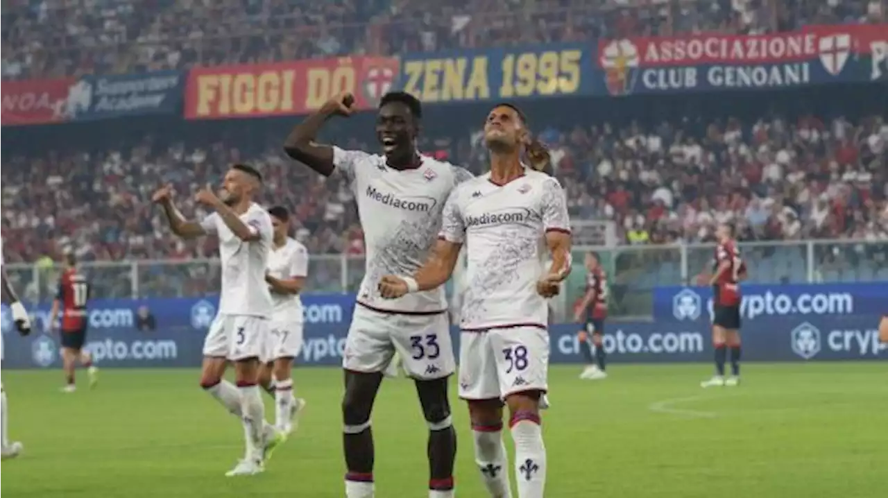 Kayode in mostra nella Fiorentina: 'Vivo bene il momento, Dodò mi dà sempre consigli'