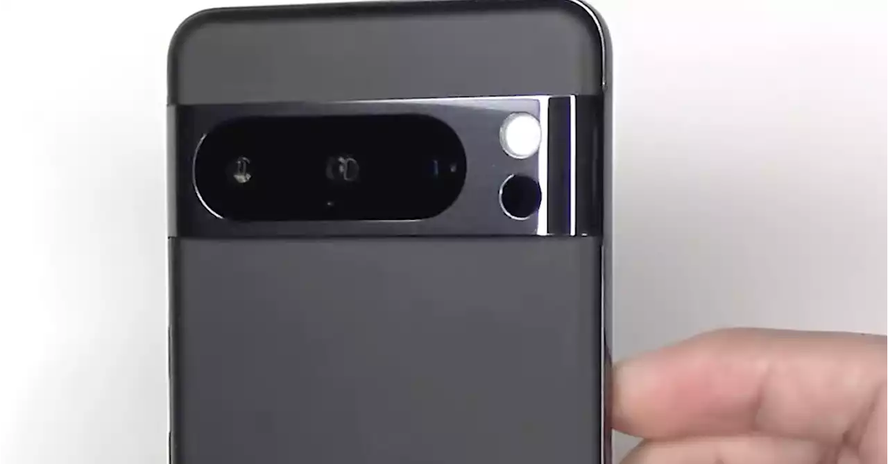 Someone already unboxed the Google Pixel 8 and 8 Pro