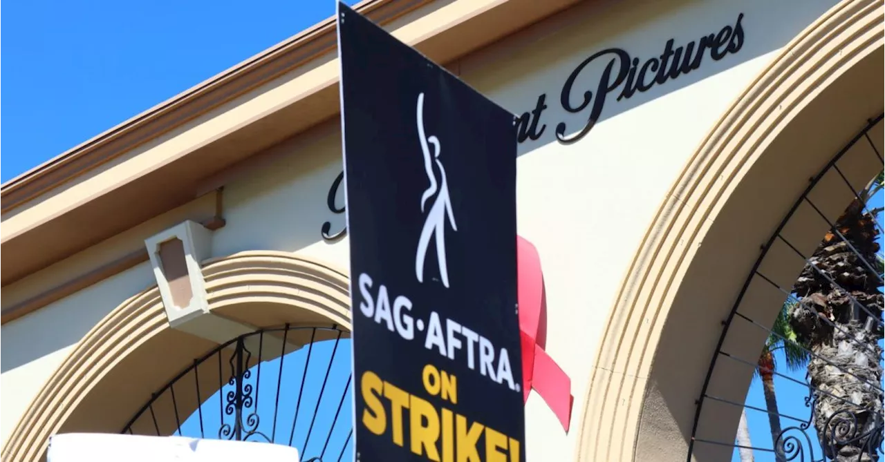 Hollywood Stars Offer 3-Year, $150M Plan to Aid SAG-AFTRA Strike End