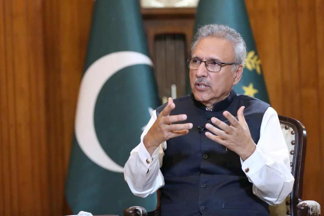 President Alvi phones families of soldiers martyred in Zhob