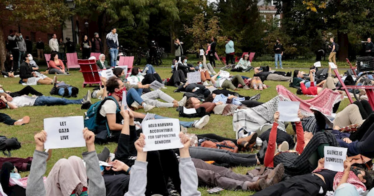 Hamas-Sympathizing Harvard Students Hold ‘Die-in’ Protest