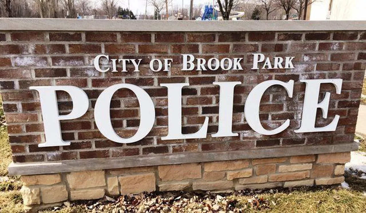 Drunk driver smashes car into police cruiser: Brook Park Police Blotter