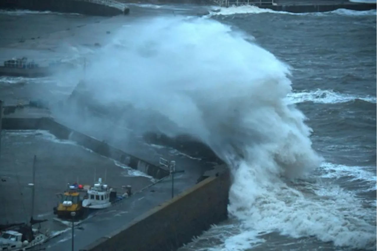 La tempête Babet fait trois morts au Royaume-Uni avant de se diriger vers la Scandinavie