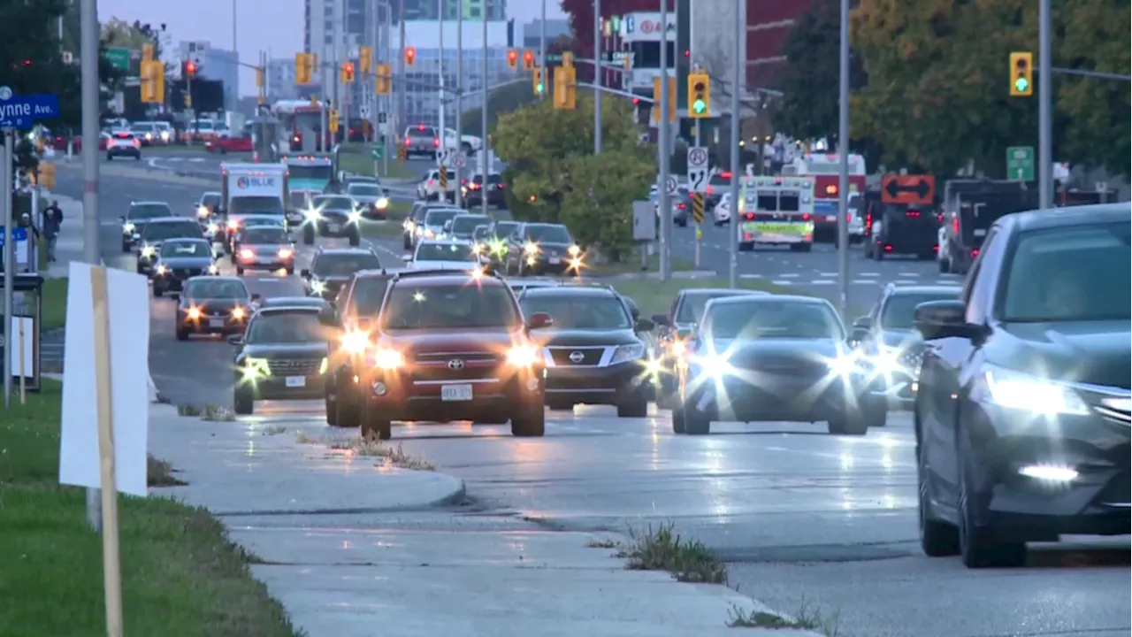 Drivers deal with lengthy delays as Percy Street bridge replacement snarls traffic