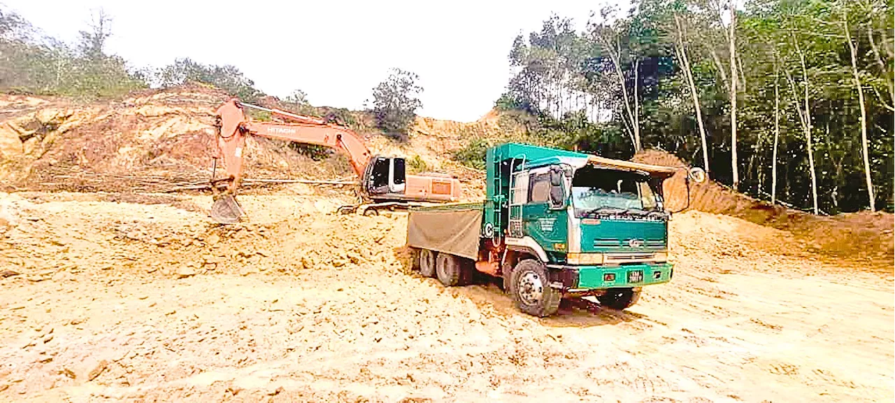 Hill-cutting: Department seizes excavator, lorry