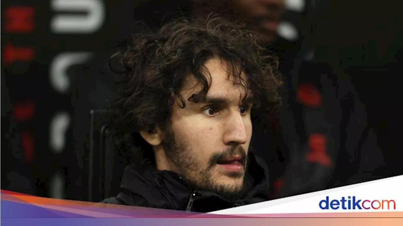 Dibandingkan dengan Pirlo-Zidane, Gelandang Muda Milan Merendah