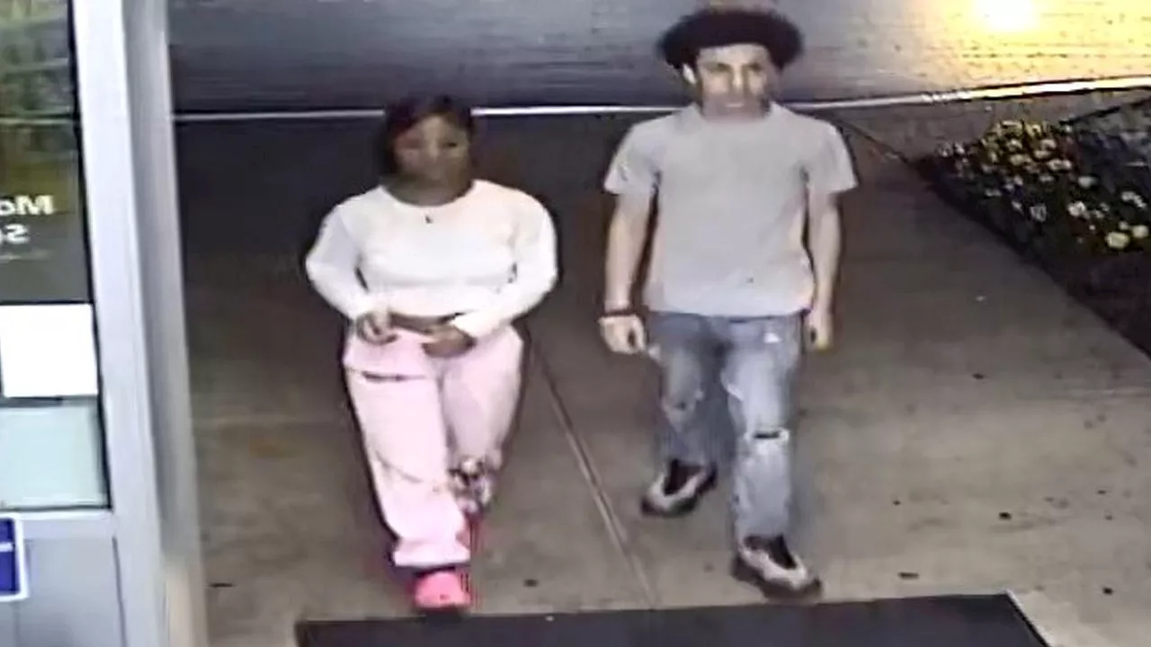 Federal Way Police seek help identifying purse-snatching suspects targeting elderly women